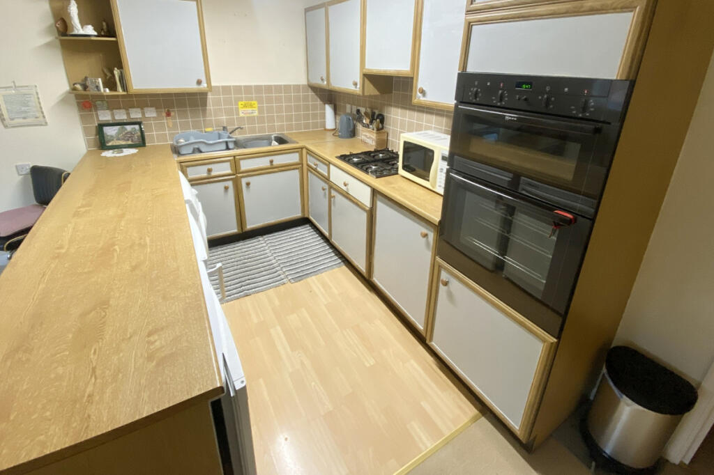 Additional image 3 of The Beeches, St. Albans, AL2