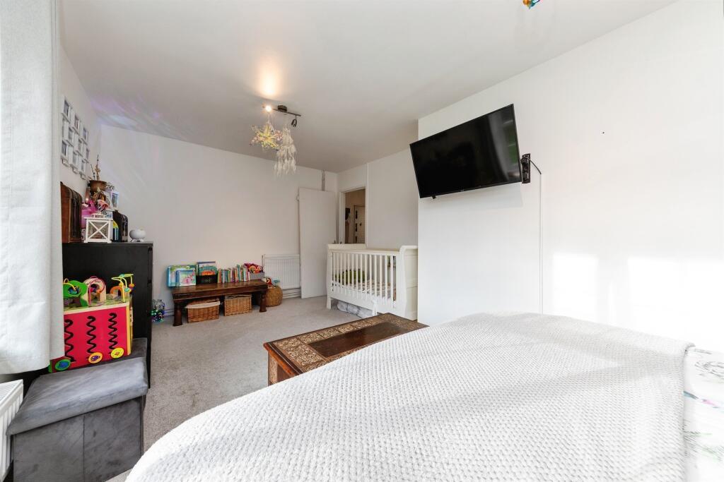 Additional image 10 of Haldens, Welwyn Garden City