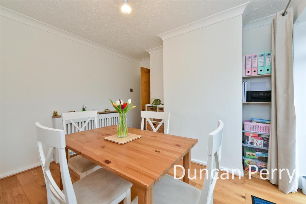 Additional image 6 of Pooleys Lane, Welham Green