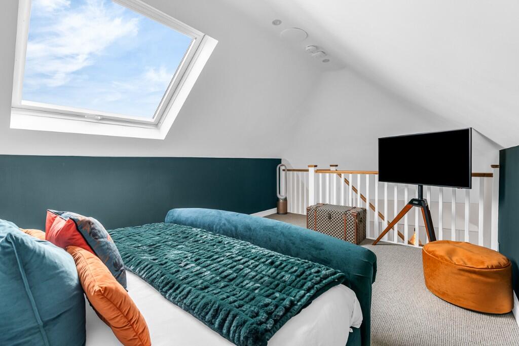 Additional image 23 of Selwyn Crescent, Hatfield, Hertfordshire, AL10