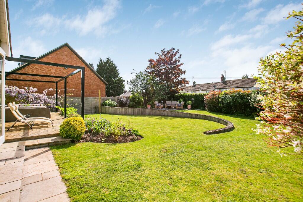 Additional image 38 of Truly distinctive family home, 1 Lamb Lane, Redbourn, AL3