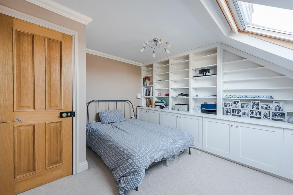 Additional image 12 of Sandfield Road, St Albans, Herts, AL1