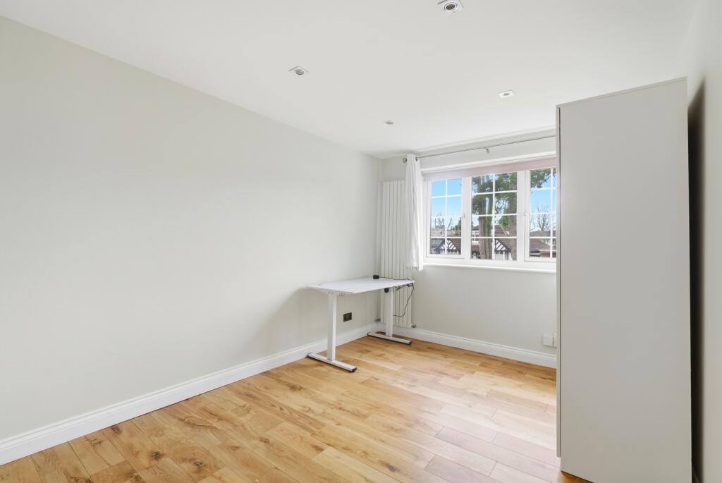 Additional image 11 of Marshalswick Lane, St. Albans, Hertfordshire, AL1