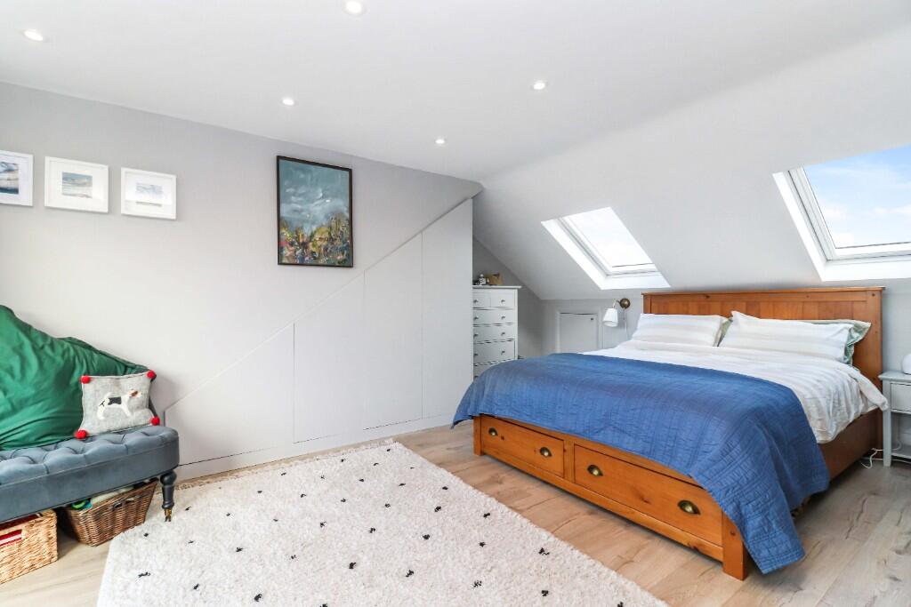 Additional image 12 of Nunnery Close, St. Albans, Hertfordshire, AL1