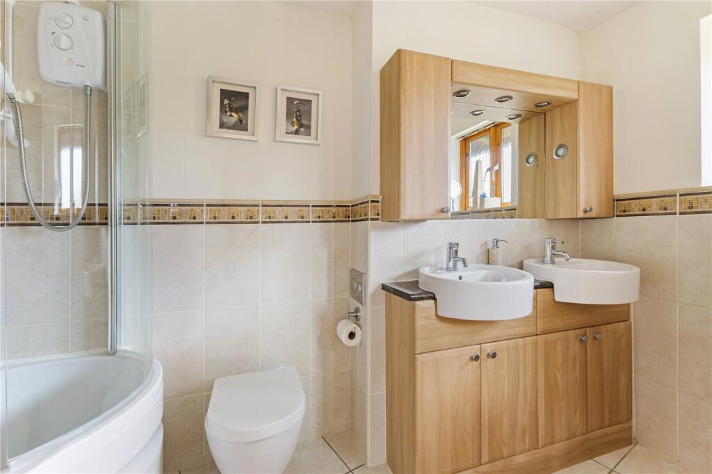 Additional image 15 of Pie Garden, Flamstead, St. Albans, Hertfordshire, AL3