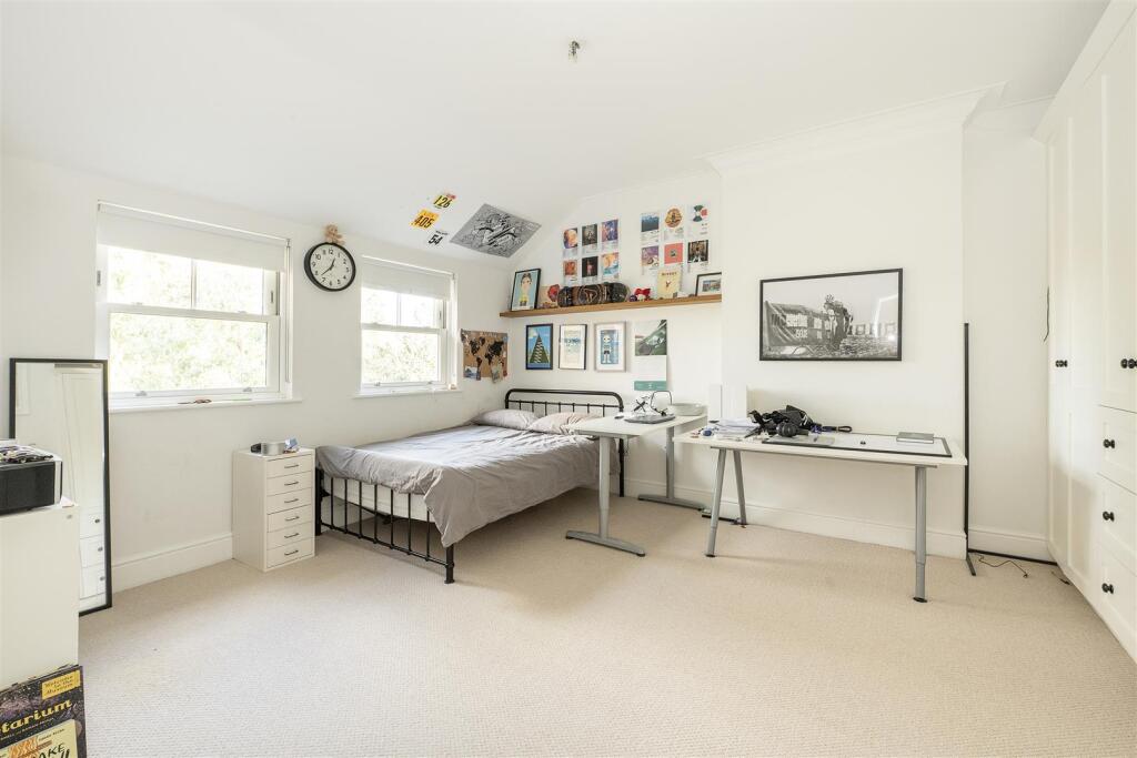 Additional image 8 of Moreton Avenue, Harpenden