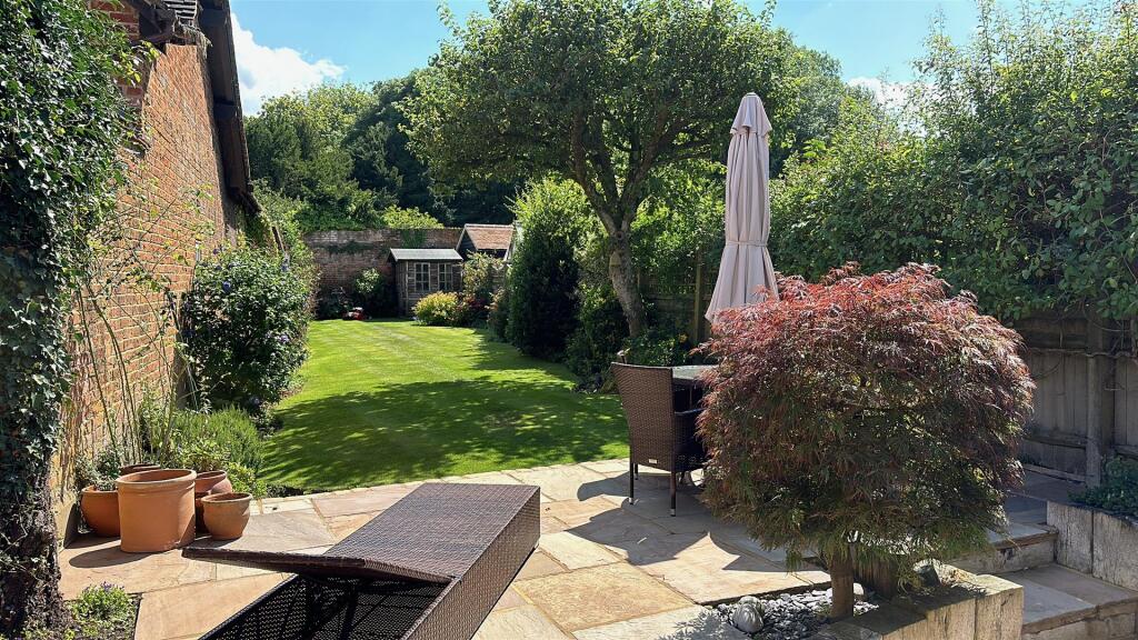 Additional image 26 of Station Road, Brookmans Park