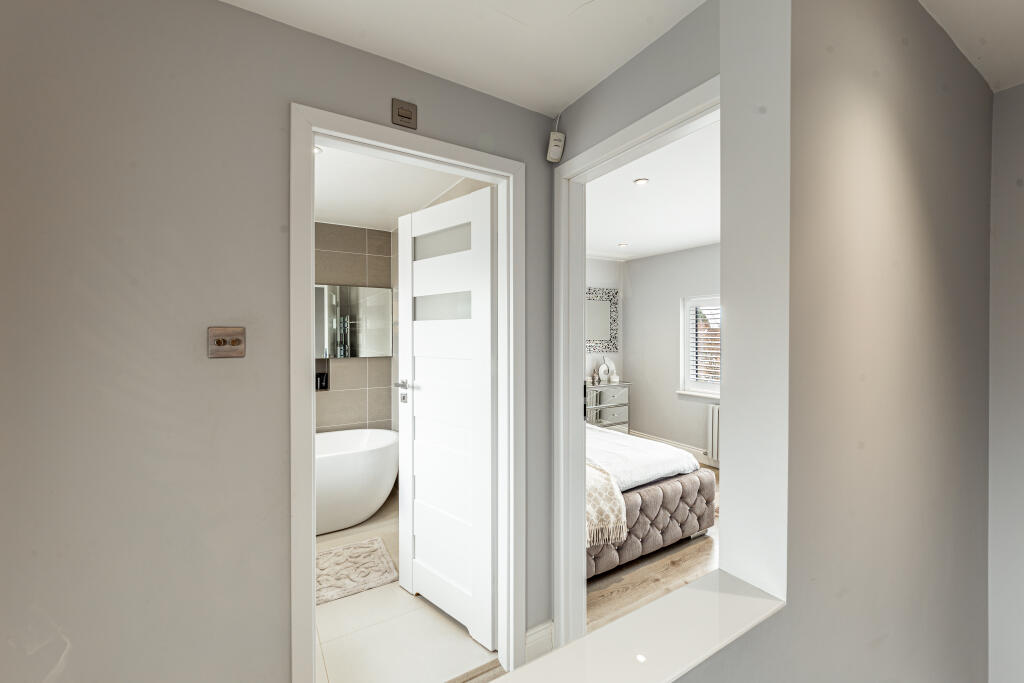 Additional image 9 of Tippendell Lane, St. Albans, Hertfordshire, AL2