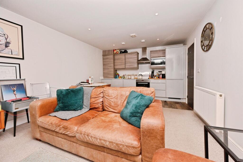 Additional image 10 of Soothouse Spring, St. Albans