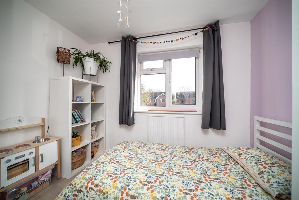 Additional image 14 of Maplefield, Park Street, St. Albans