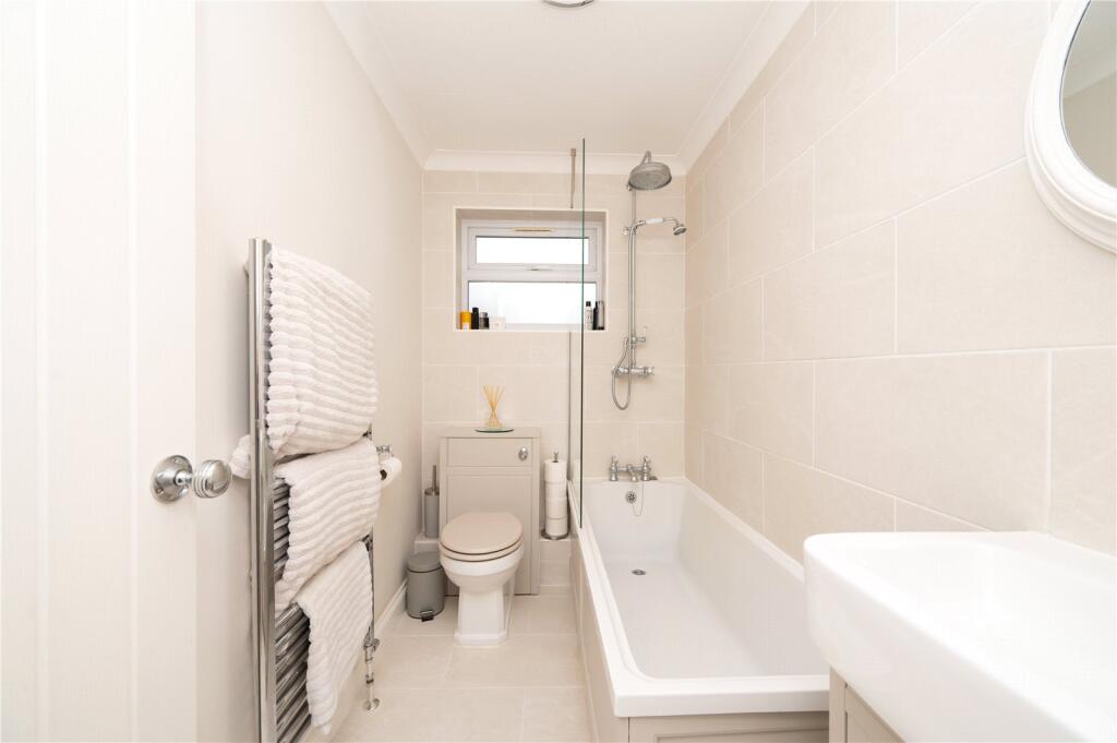 Additional image 11 of Woodlea, Hammers Gate, St. Albans, Hertfordshire