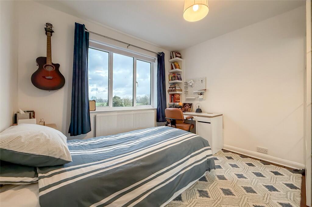 Additional image 8 of Linden Crescent, St. Albans, Hertfordshire, AL1