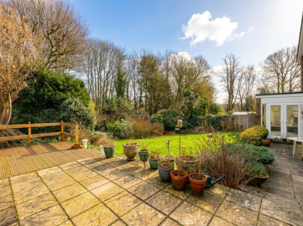 Additional image 19 of Carleton Rise, Welwyn