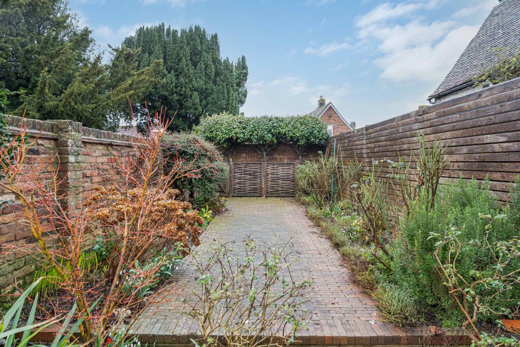 Additional image 21 of High Street, Flamstead, St. Albans, AL3