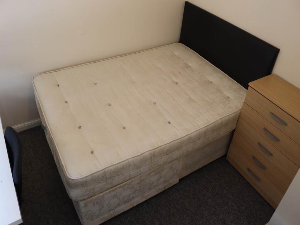 Additional image 9 of Mosquito Way, Hatfield, Herts