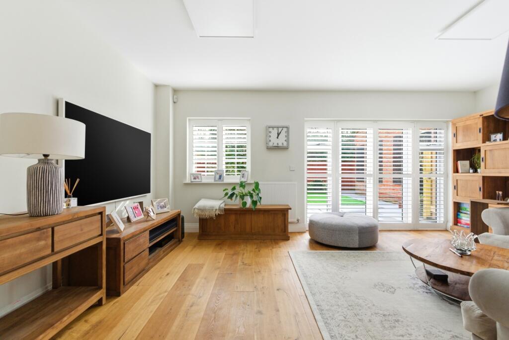 Additional image 2 of Mortimer Crescent, Kings Park, St. Albans, Hertfordshire, AL3