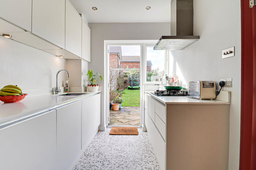 Additional image 6 of The Cleave, Harpenden, Hertfordshire, AL5