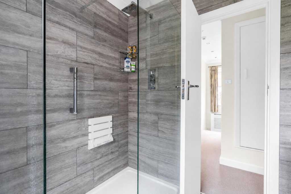 Additional image 18 of Mandeville Rise, Welwyn Garden City
