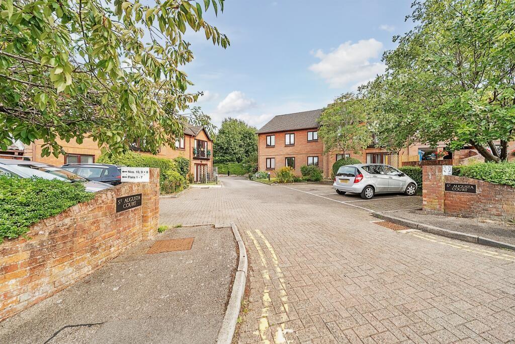 Additional image 12 of Batchwood View, St. Albans