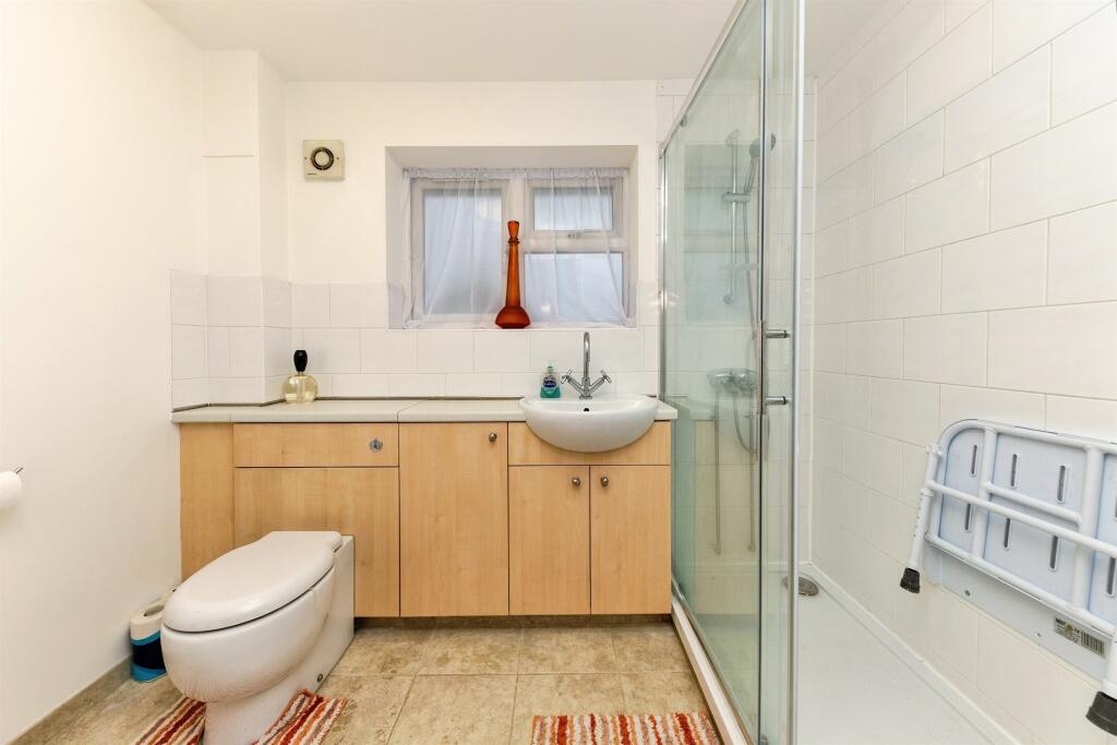 Additional image 7 of Birchwood Avenue, Hatfield