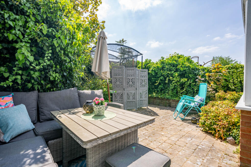 Additional image 4 of Clarence Road, Harpenden, Hertfordshire, AL5