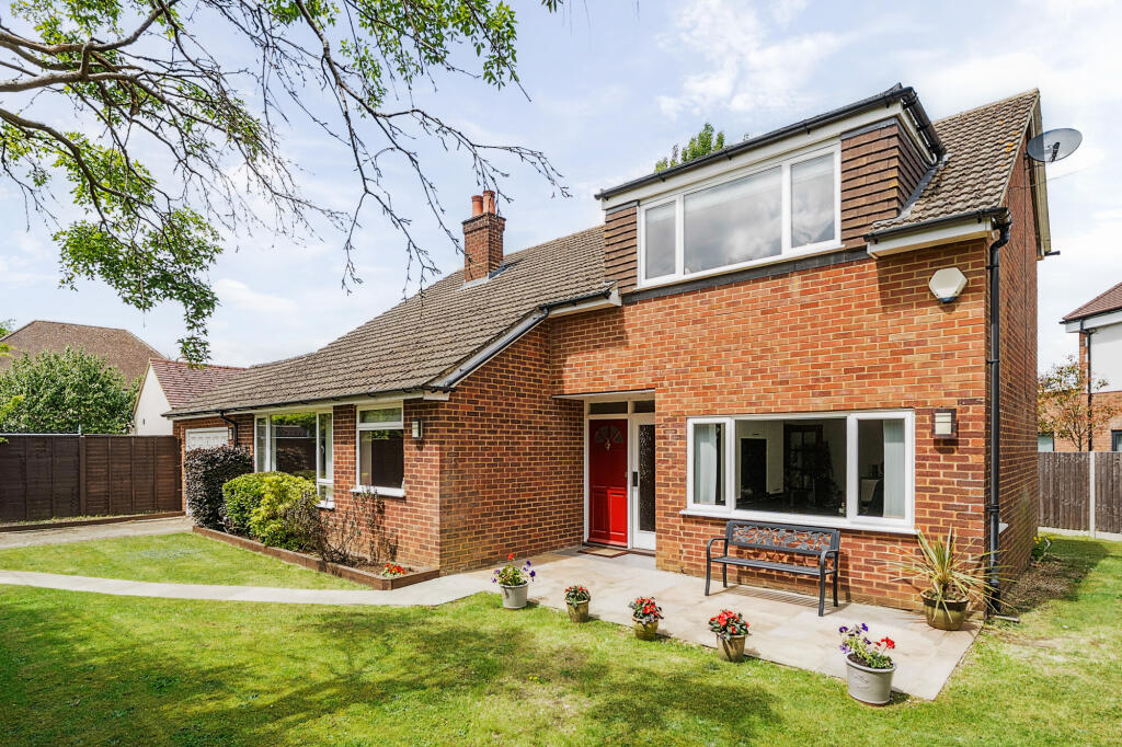 Sandridgebury Lane, St. Albans, AL3