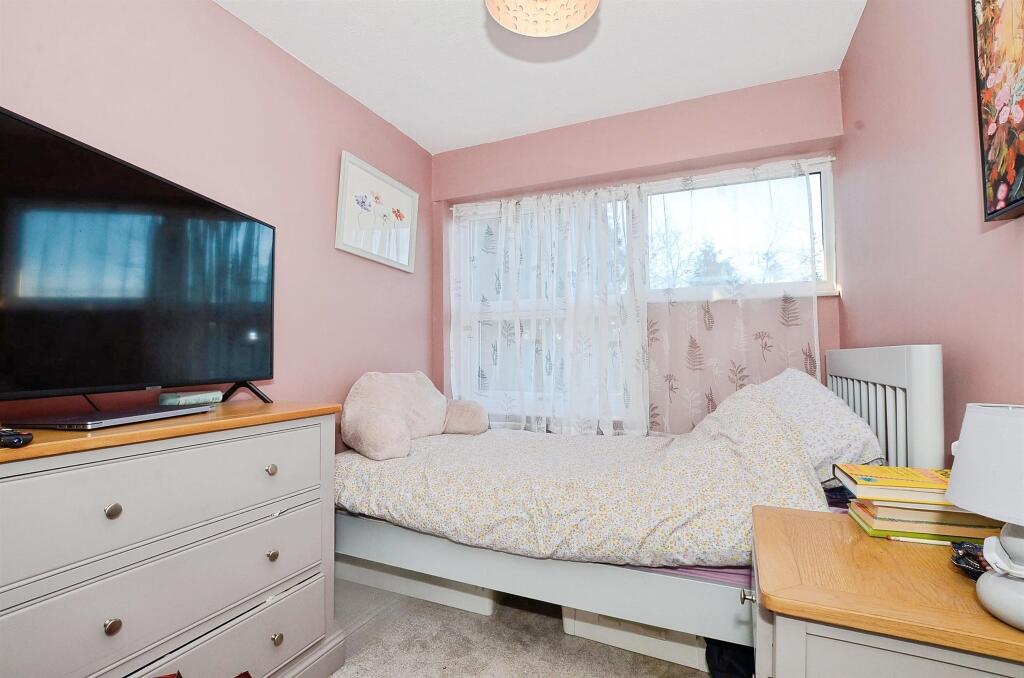 Additional image 10 of St. Martins Close, Harpenden