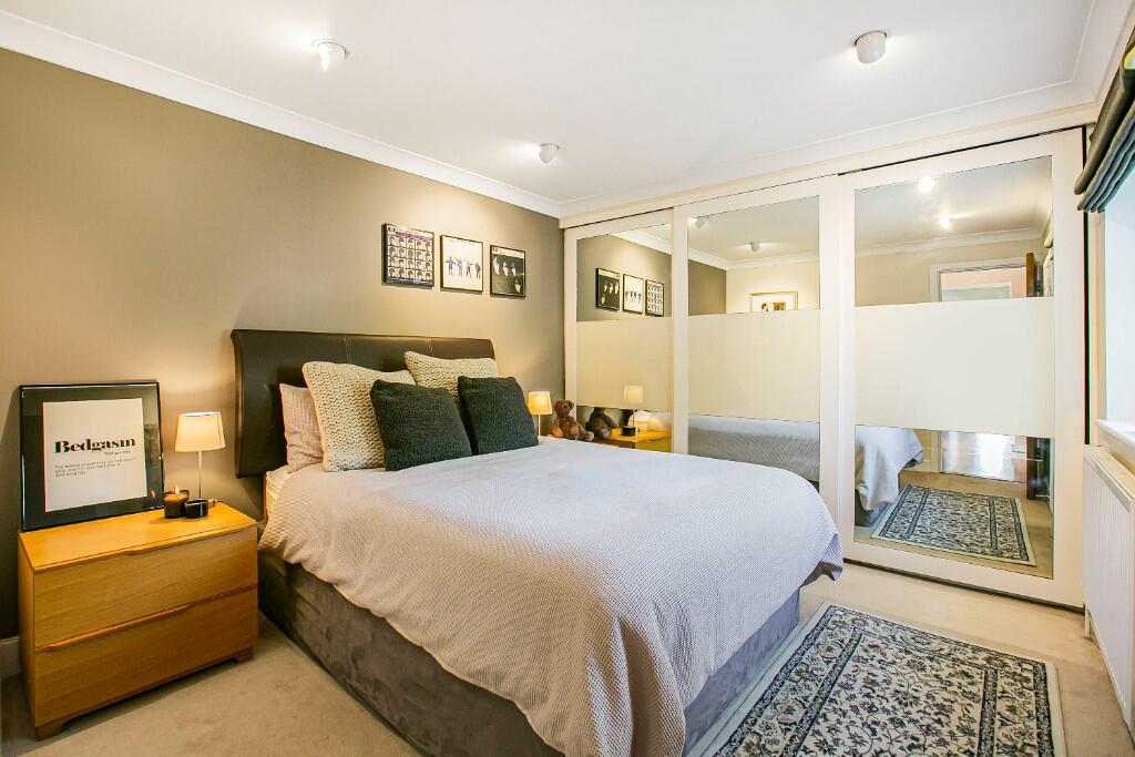 Additional image 33 of Truly distinctive family home, 1 Lamb Lane, Redbourn, AL3