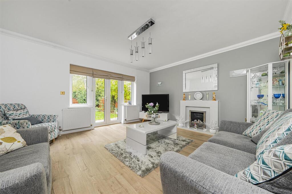 Additional image 19 of Heracles Close, Park Street, St. Albans