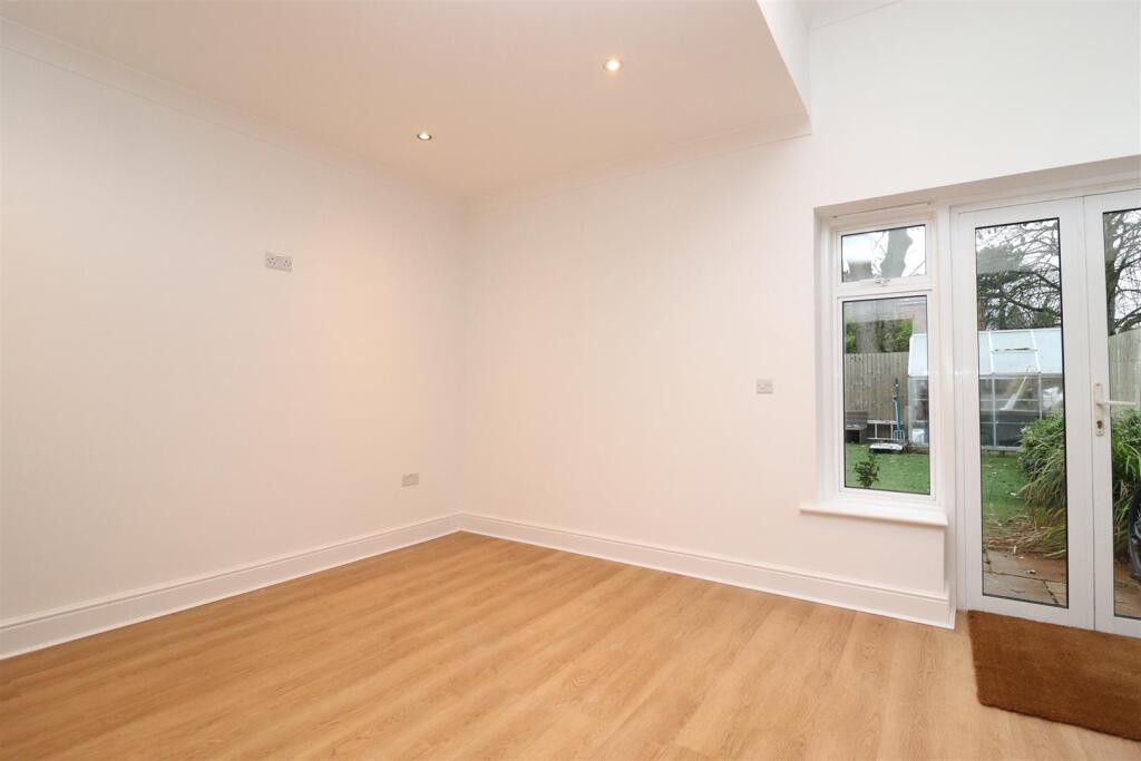 Additional image 18 of Shenley Lane, St. Albans