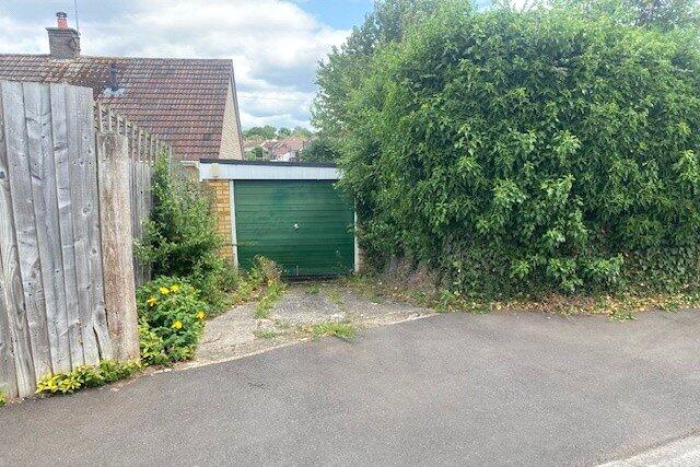 Additional image 12 of Hawthorn Close, Harpenden, Herts, AL5