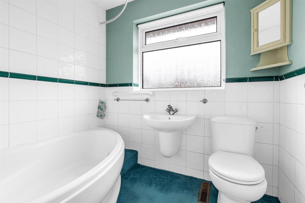 Additional image 16 of Carleton Rise, Welwyn