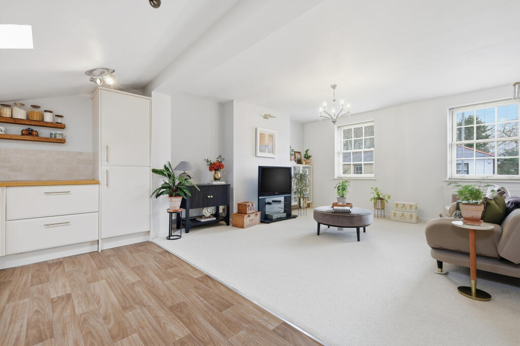 Additional image 4 of Park Street, St. Albans