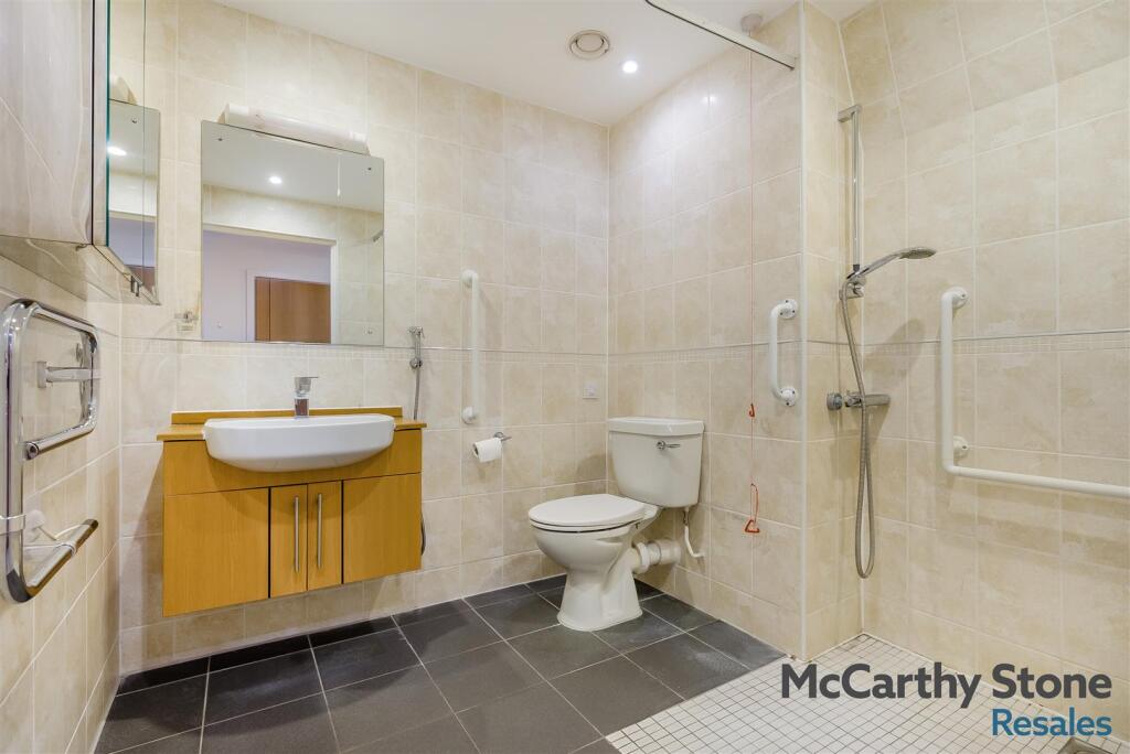 Additional image 14 of Peel Court, College Way, Welwyn Garden City, Hertfordshire, AL8 6DG