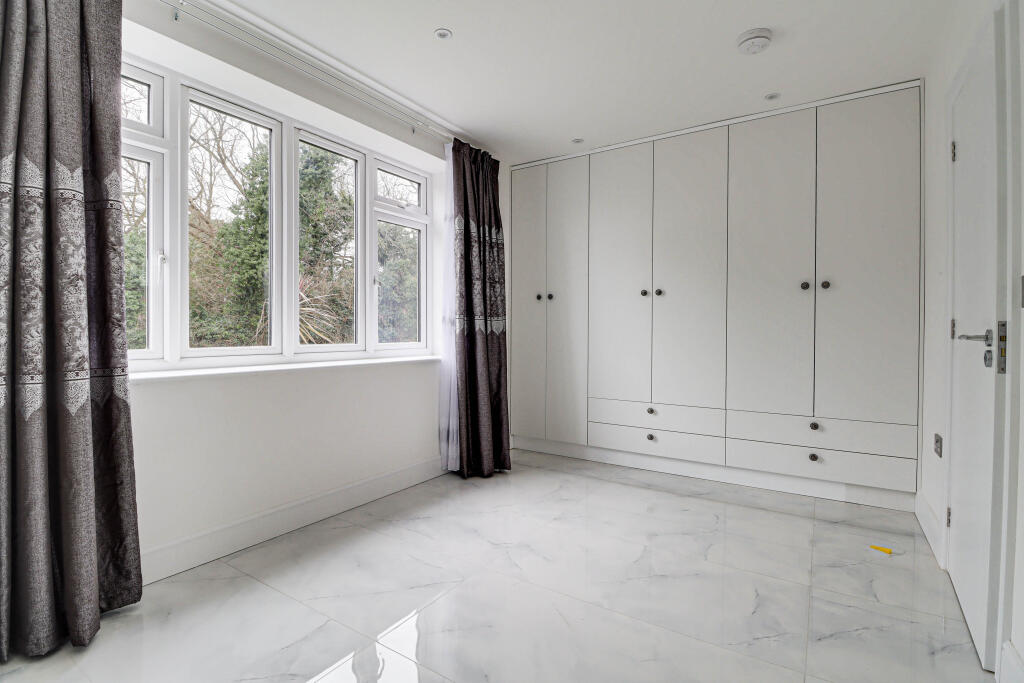 Additional image 4 of Green Lane, St Albans, St Albans, AL3