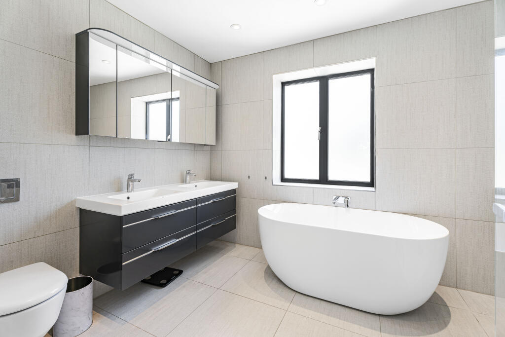 Additional image 18 of Orchard Road, Tewin, Welwyn, AL6