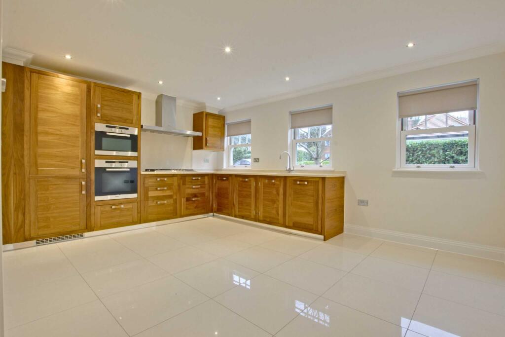 Additional image 2 of Georges Wood Road, Brookmans Park, Hertfordshire, AL9