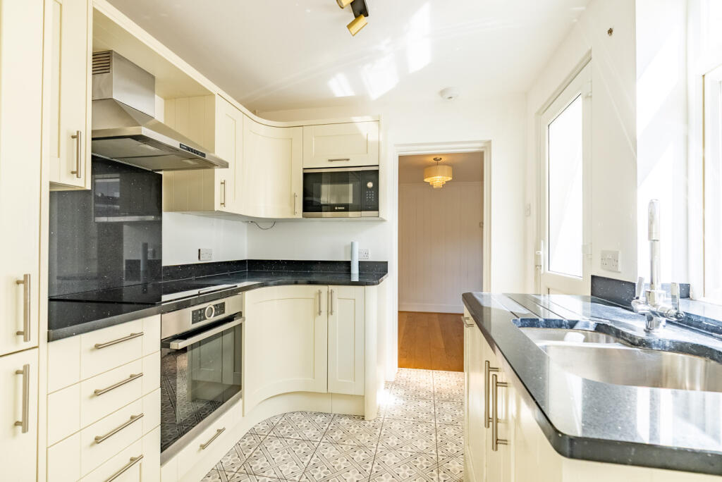 Additional image 13 of Warwick Road, St. Albans, Hertfordshire, AL1