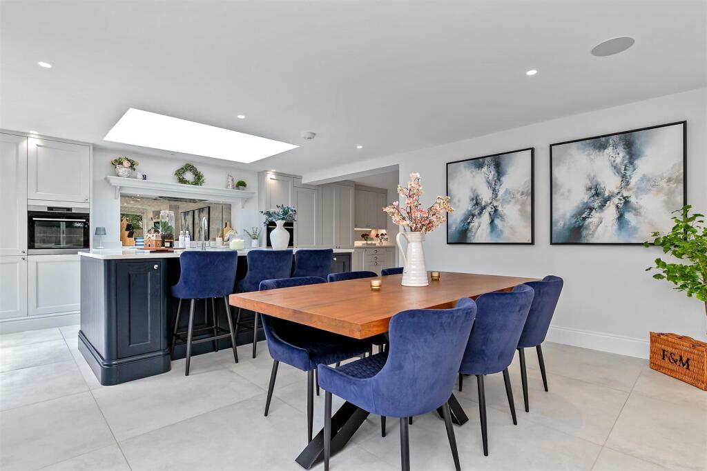 Additional image 9 of Ellenbrook Crescent