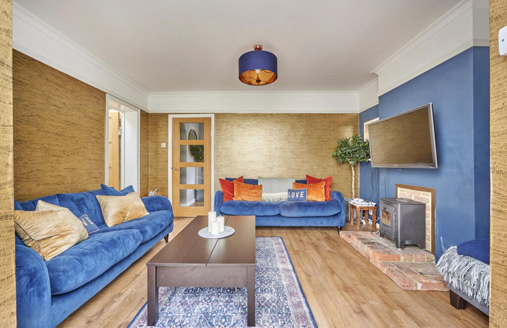 Additional image 5 of Bloomfield Road, Harpenden, Hertfordshire, AL5