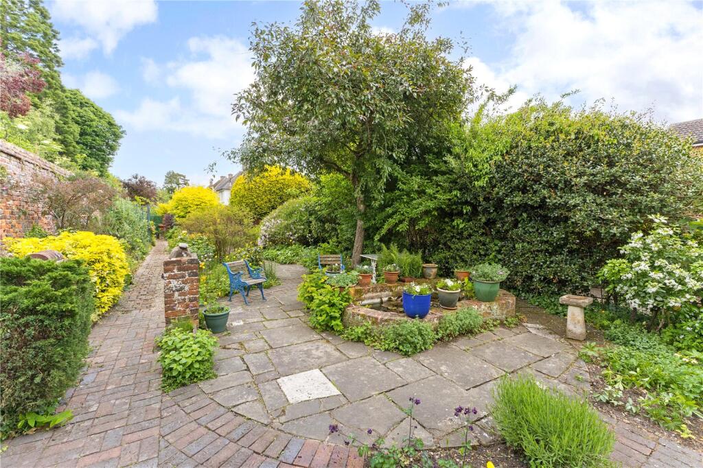 Additional image 17 of High Street, Redbourn, St. Albans, Hertfordshire, AL3