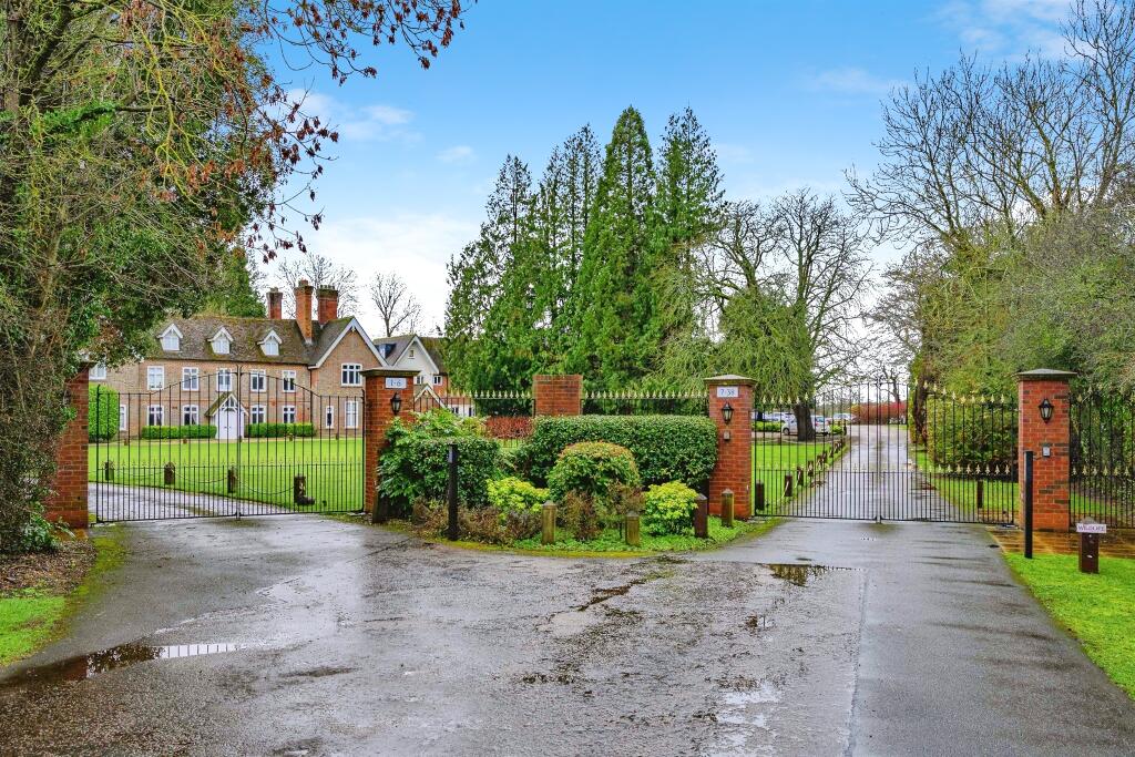 Additional image 12 of Coopers Green Lane, Hatfield