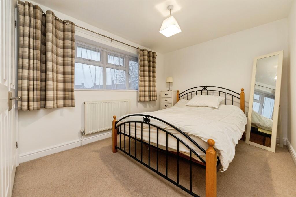 Additional image 8 of Birchwood Avenue, Hatfield