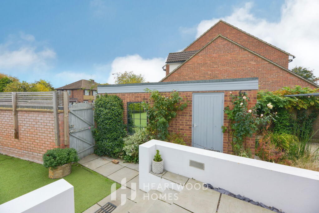 Additional image 26 of The Ridgeway, St. Albans, AL4 9UB