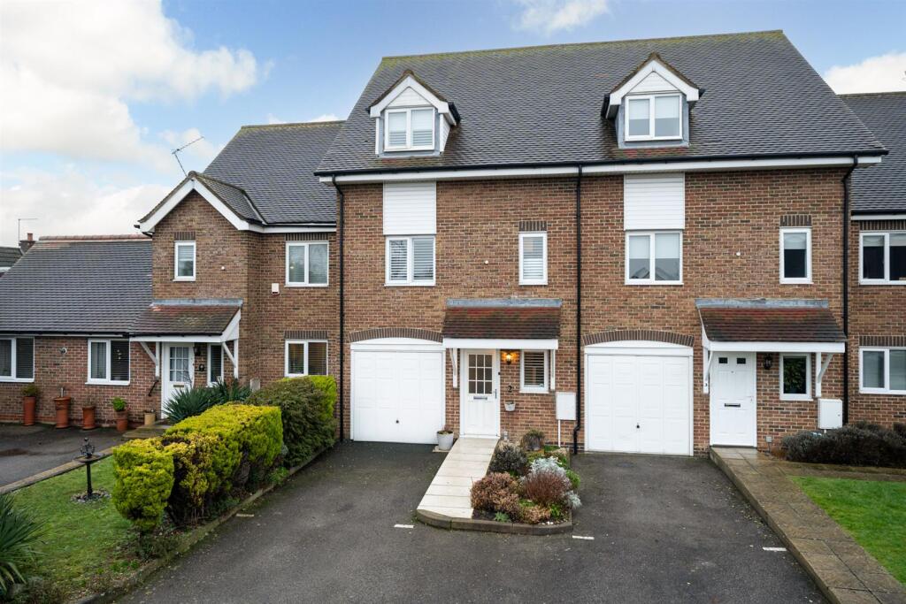 Kennedy Close, London Colney