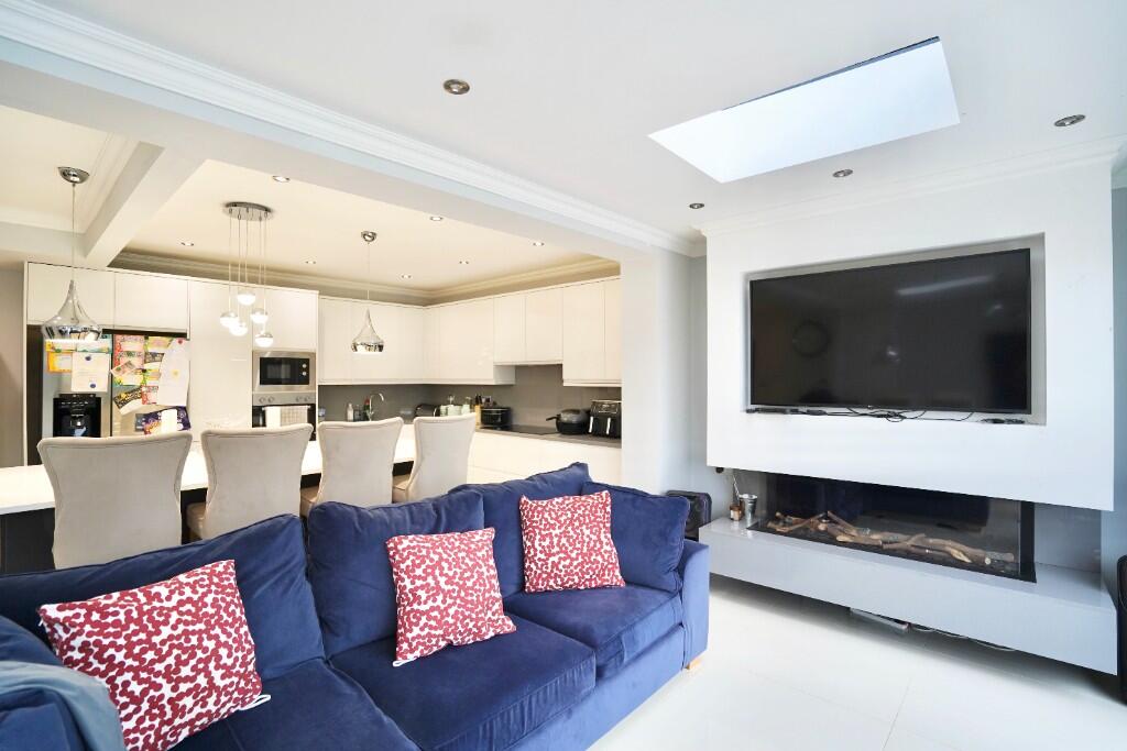 Additional image 10 of Napsbury Lane, St. Albans, Hertfordshire, AL1