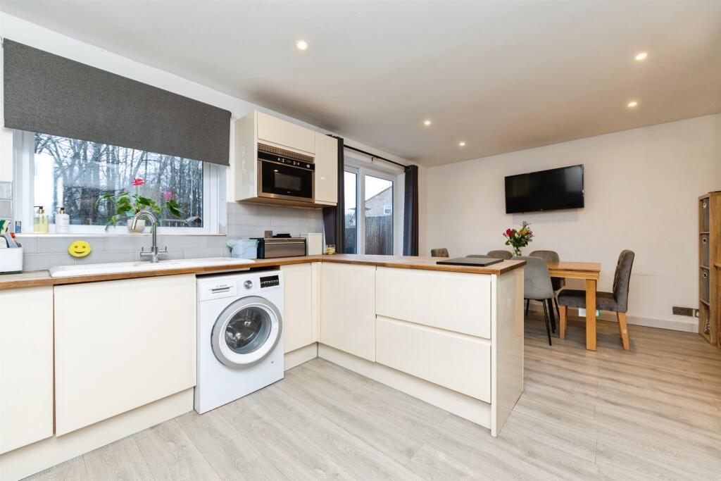 Additional image 3 of Lords Wood, Welwyn Garden City