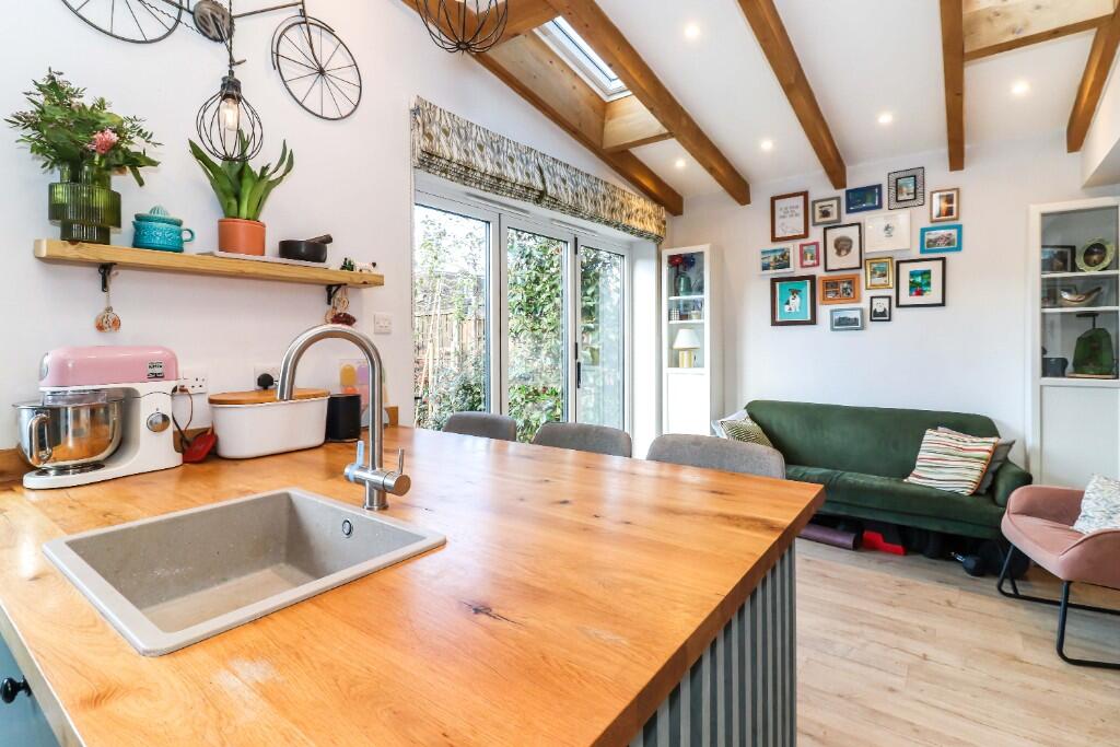 Additional image 29 of Nunnery Close, St. Albans, Hertfordshire, AL1