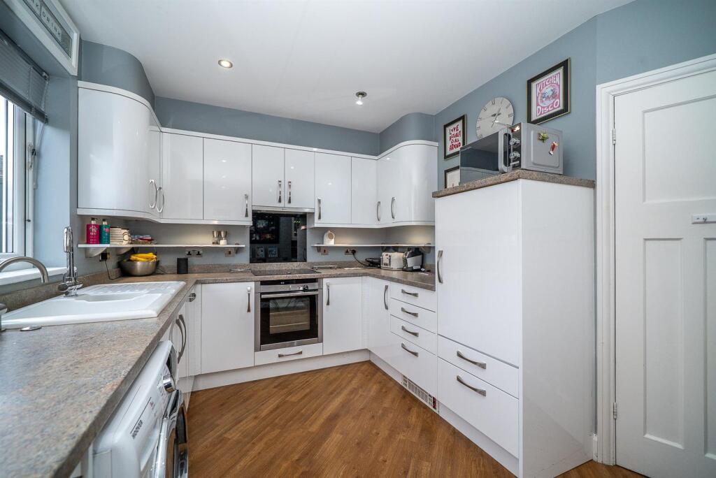 Additional image 3 of Shenley Lane, London Colney, St. Albans