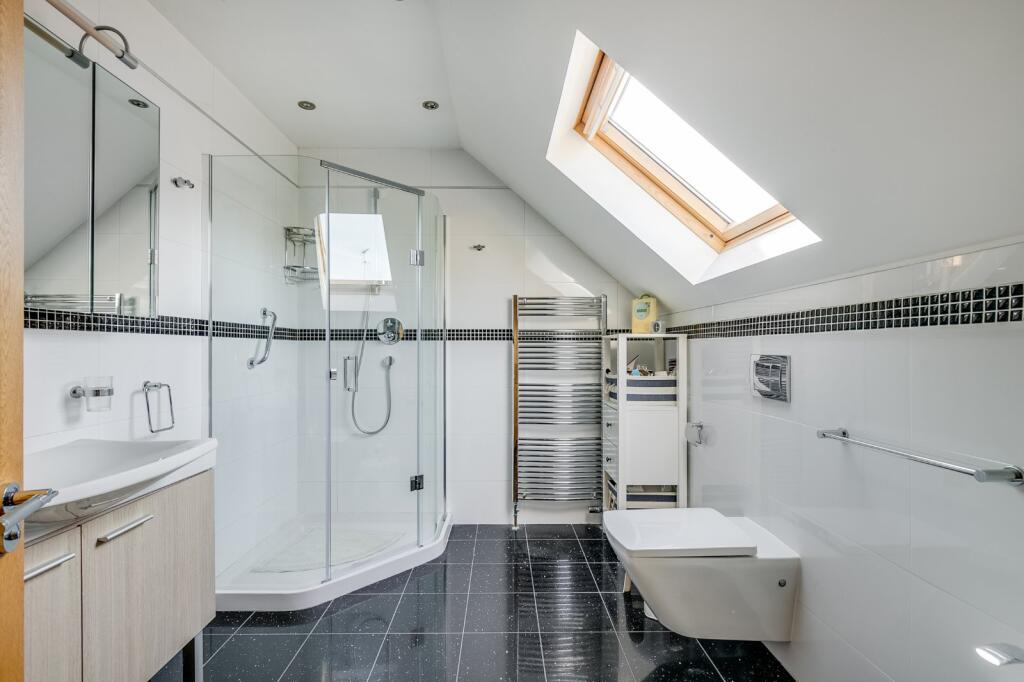 Additional image 16 of Oaklea, Oaklands, Welwyn, Hertfordshire, AL6